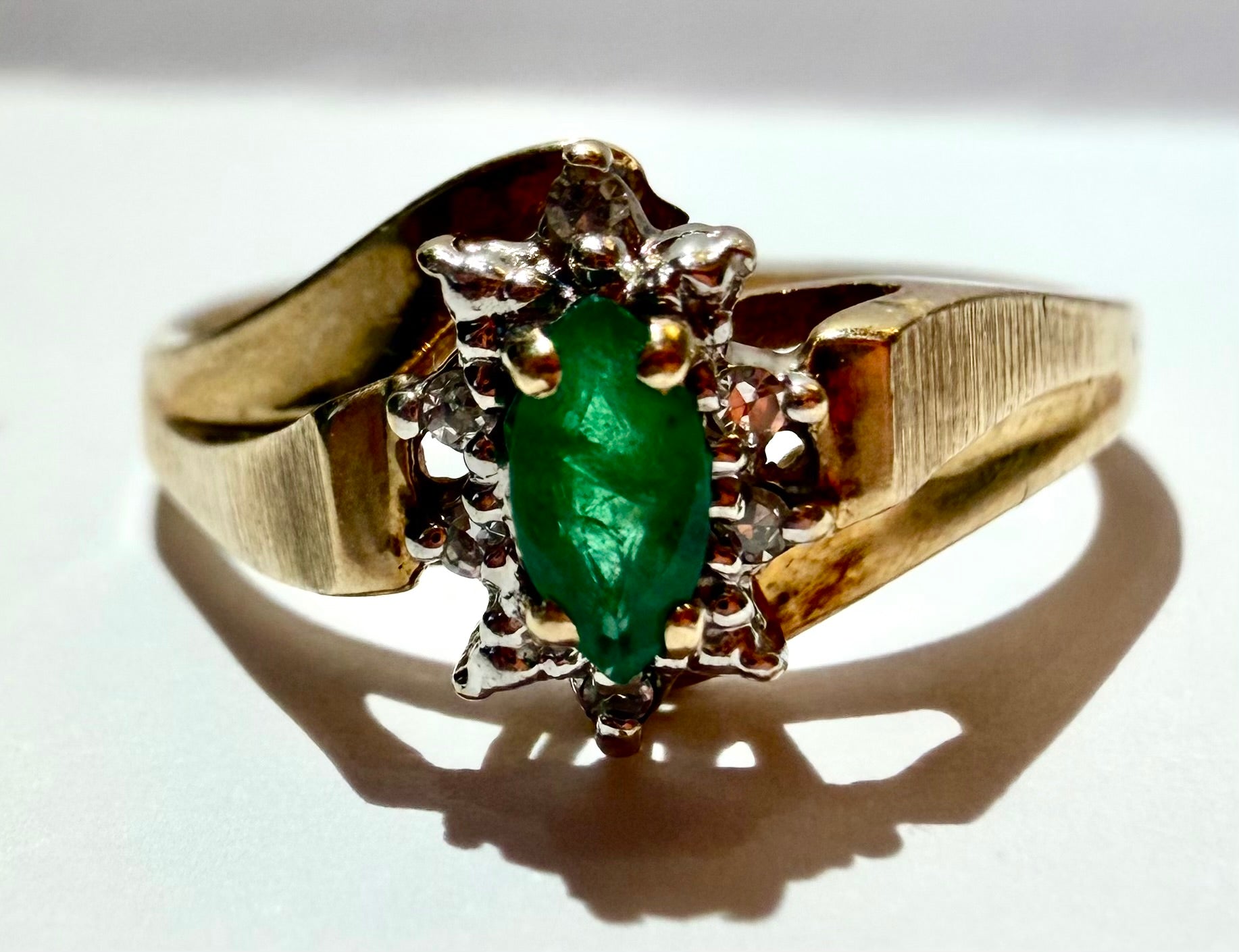 Lot 8: 18ct Yellow Gold Emerald Diamond Ring Estimate