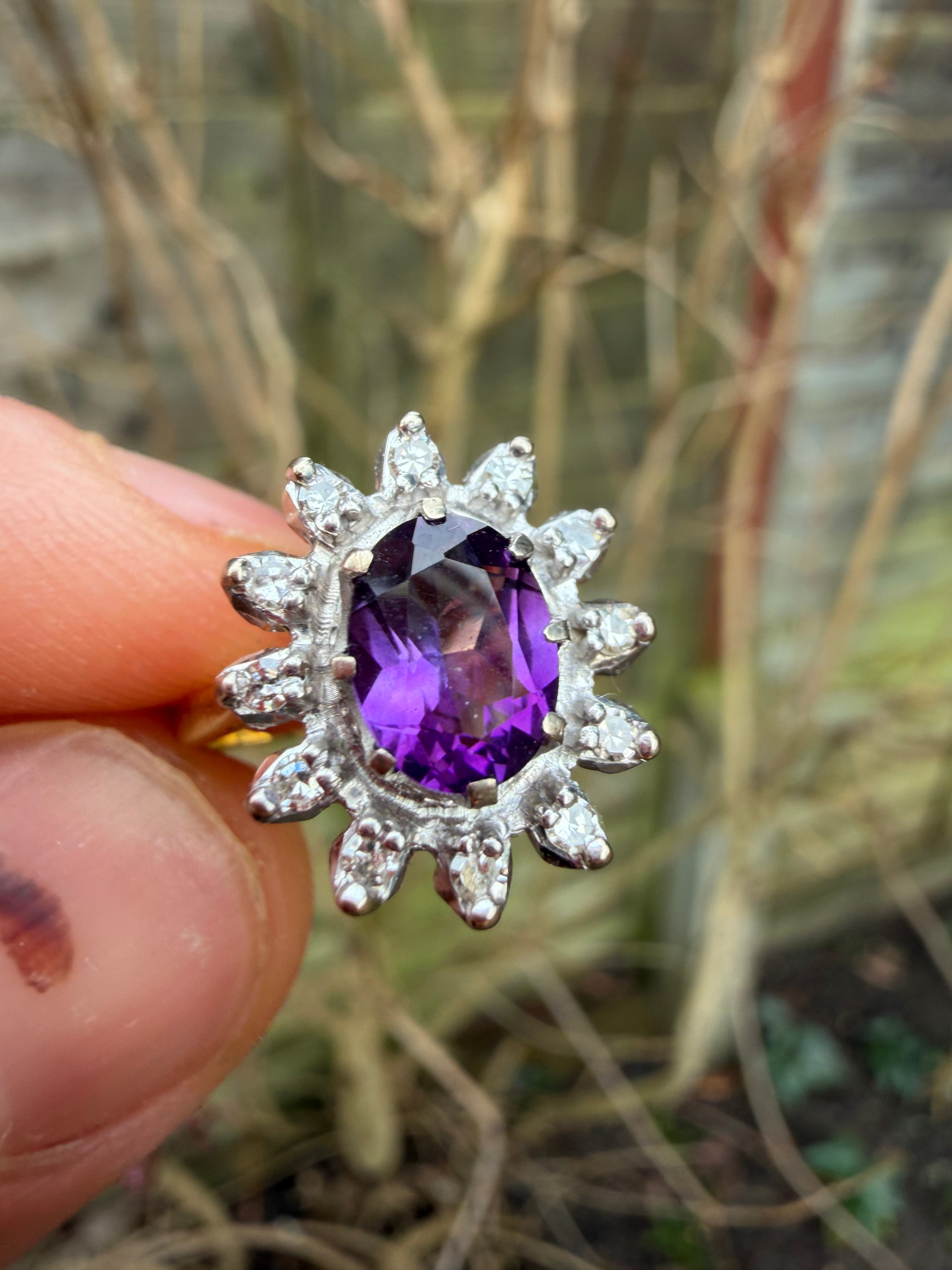 Lot 85: 18ct Yellow Gold Platinum Amethyst Diamond Halo Ring