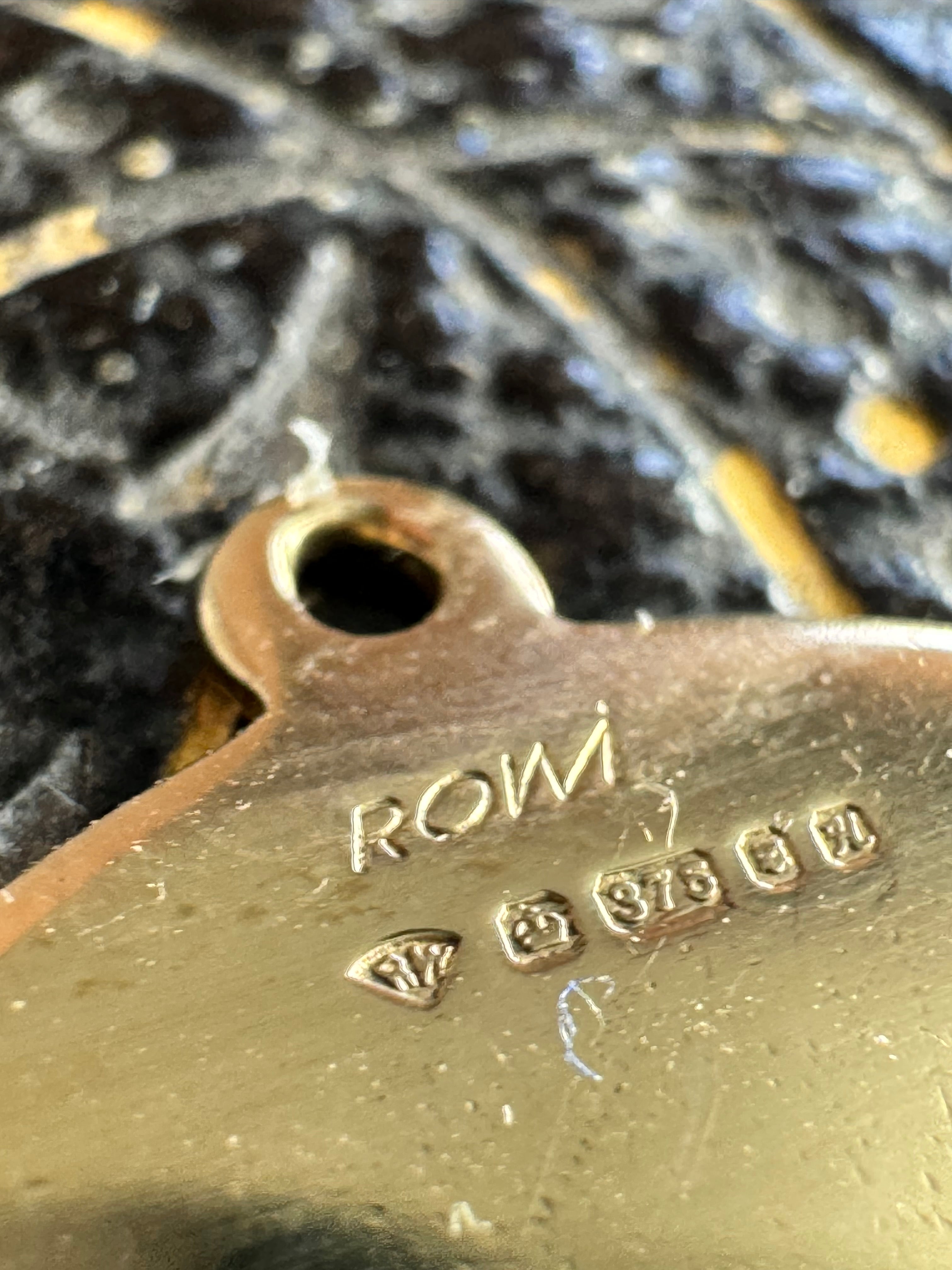 9ct Yellow Gold Scorpion Pendant